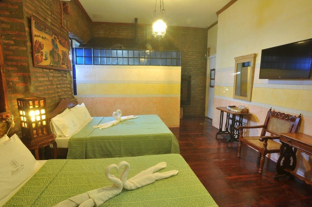 Zen Rooms Grandpa'S Inn Vigan Exteriör bild