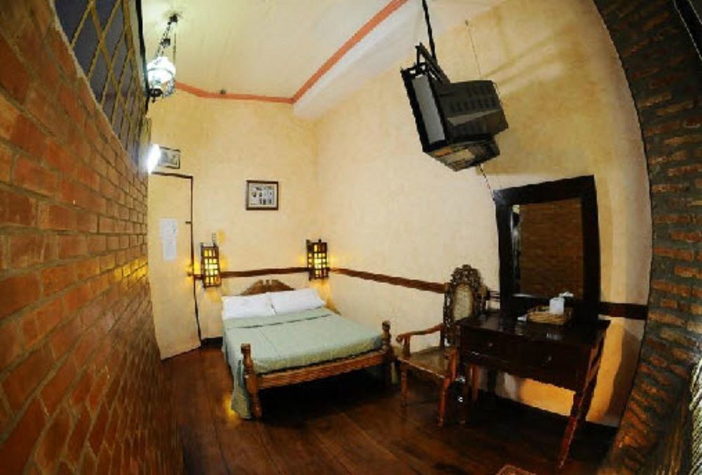 Zen Rooms Grandpa'S Inn Vigan Exteriör bild